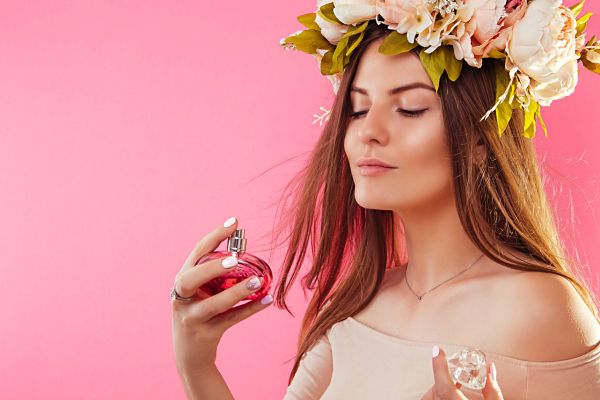 Genieten van lekkere geuren van parfum