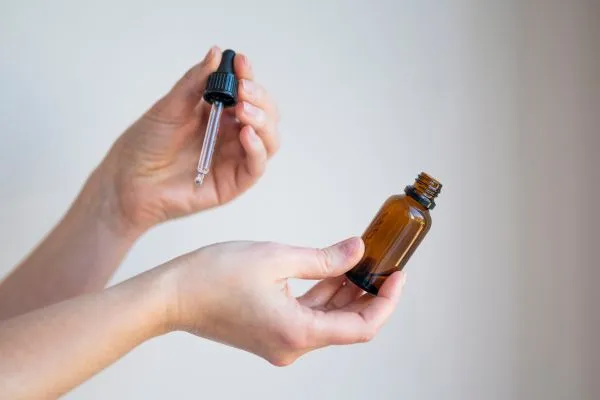 Etherische-olie-gevaarlijk-gezond-of-slecht-voor-gezondheid Etherische olie gevaarlijk gezond of slecht voor gezondheid